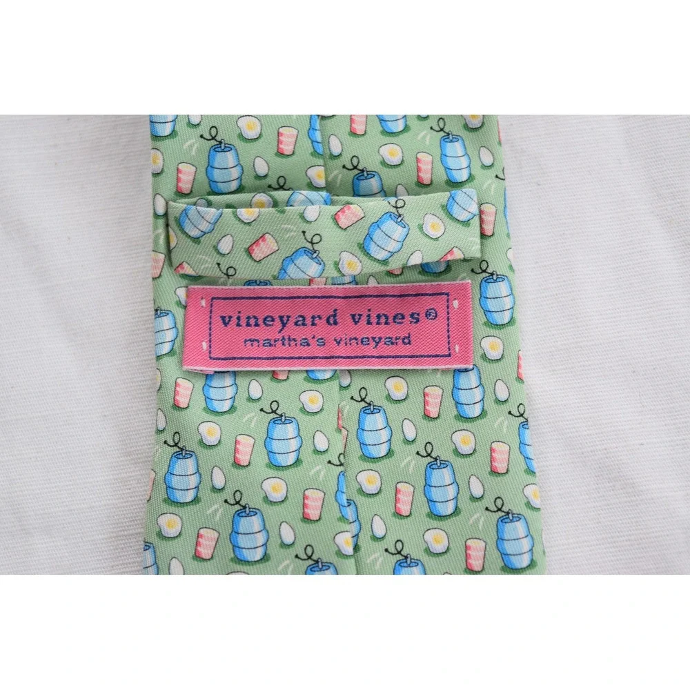Vineyard Vines Martha's Vineyard Kegs and Eggs Print Green 100% Silk